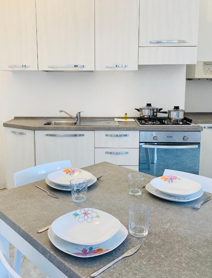 Margherita 8 Apartment - Ground Floor Rimini Kültér fotó